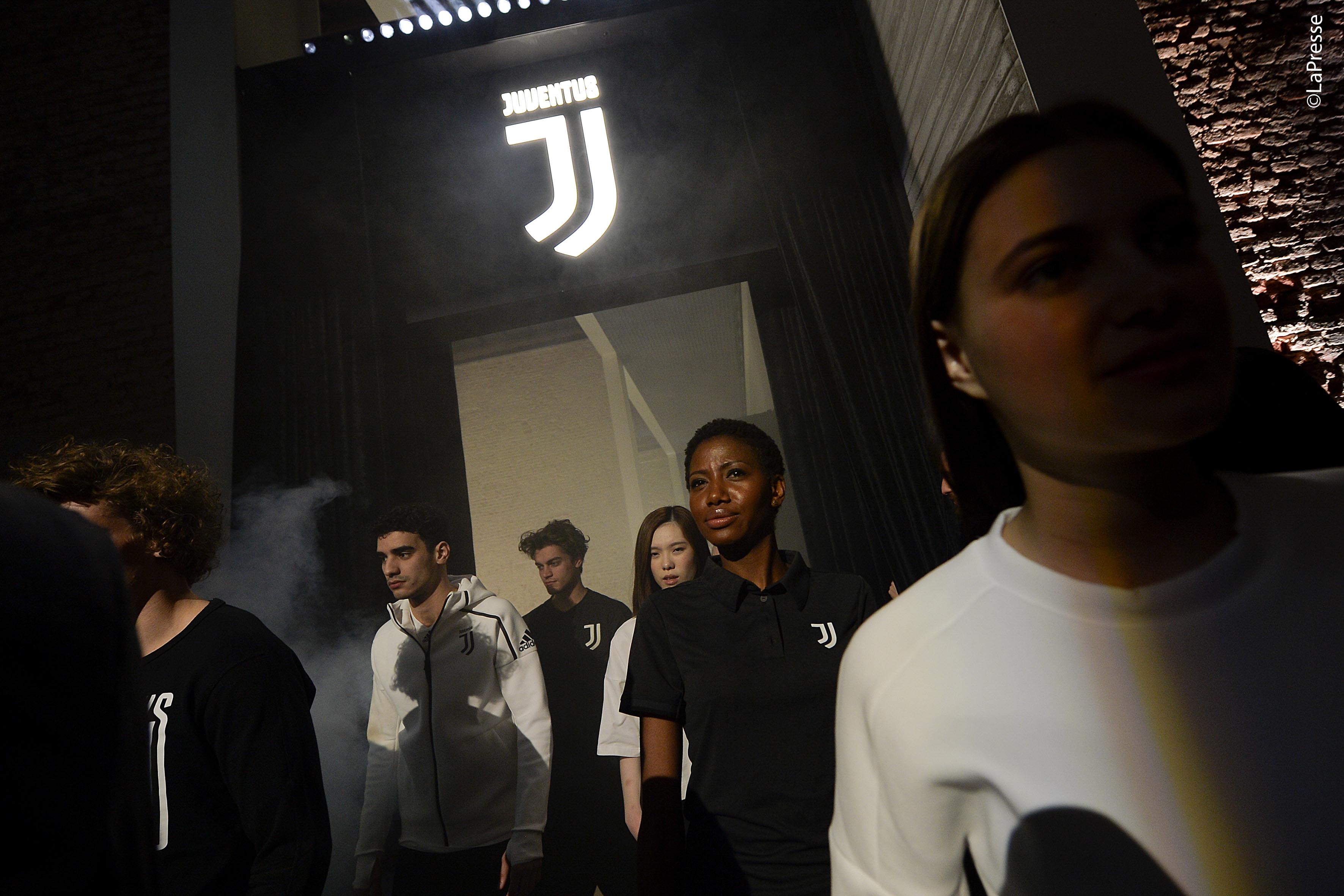 Foto LaPresse - Daniele Badolato 16/01/2017 Milano ( Italia) Sport Calcio ESCLUSIVA JUVENTUS Juventus, Black and white and more Nella foto: l'evento Photo LaPresse - Daniele Badolato 16 January 2017 Milano ( Italy) Sport Soccer Juventus, Black and white and more In the pic: the event