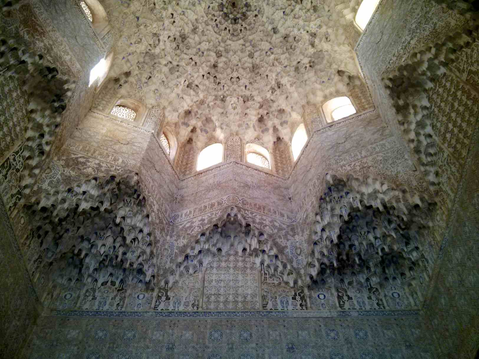 Alhambras Hall, courtesy of Flickr user Jennifer Morrow