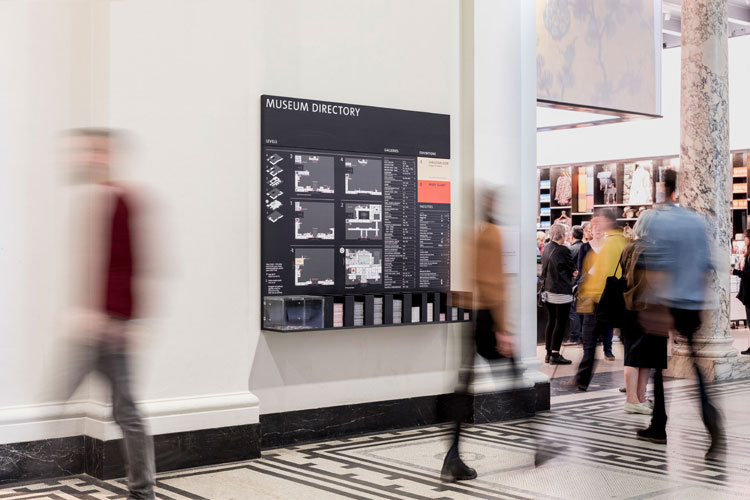 v&a-wall-display