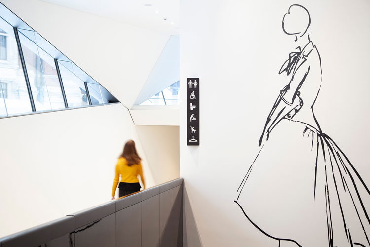 v&a-exhibition