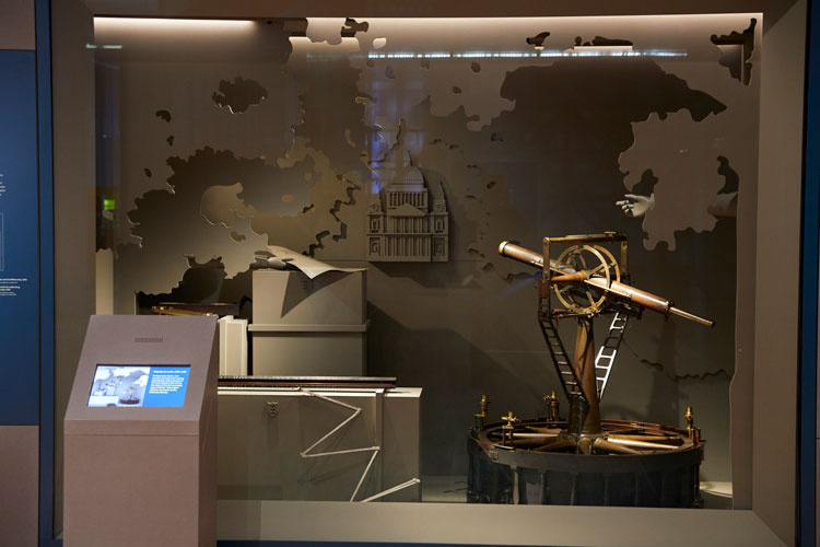 exhibition-display