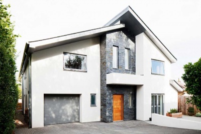 An angular home on an eco plot