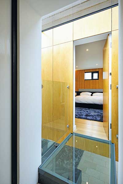 Glazed walkway
