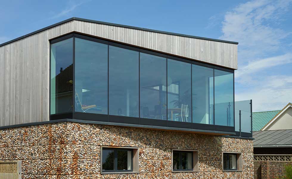 Close-up-of-the-glazing-on-the-rear-elevation