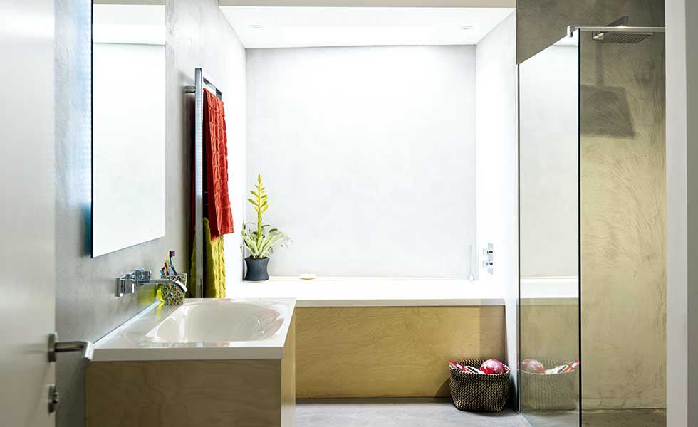 Family-bathroom