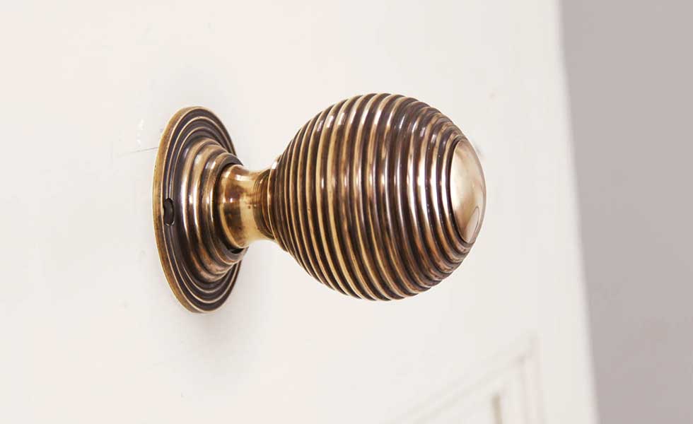 Beehive-door-knob-from-Willow-and-Stone