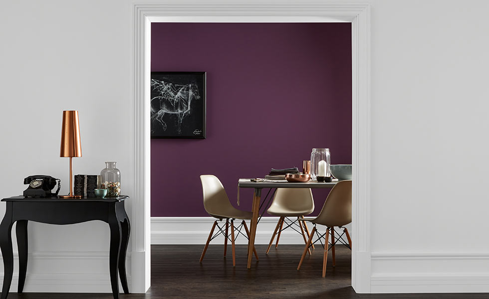 crown paint Time Machine – Plush Parlour and English Manor Period Collection Flat Matt Emulsion purple