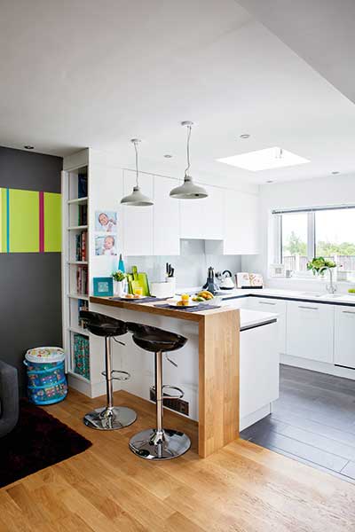Contemporary white kitchen extension