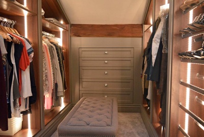 Walk-in Dressing Room
