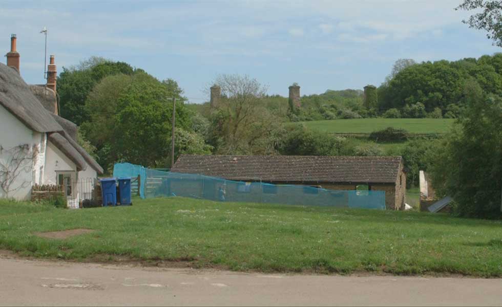 Charlie Luxton's self build project, a stable conversion in the Cotswolds
