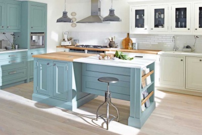 A shaker-style kitchen from 1909 Kitchens