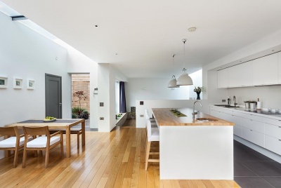 Maximising indoor space and natural daylight