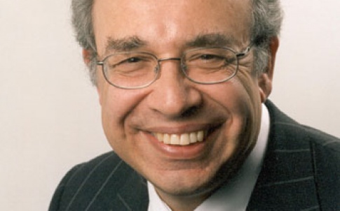 Picture of Ronnie Fox, talking about advantages law firm partnership