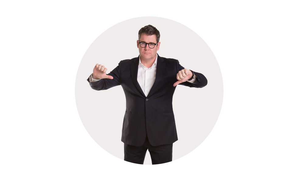 Mark_Ritson_two_thumbs_down_full_body