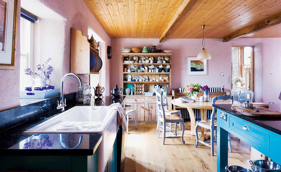 pink country kitchen