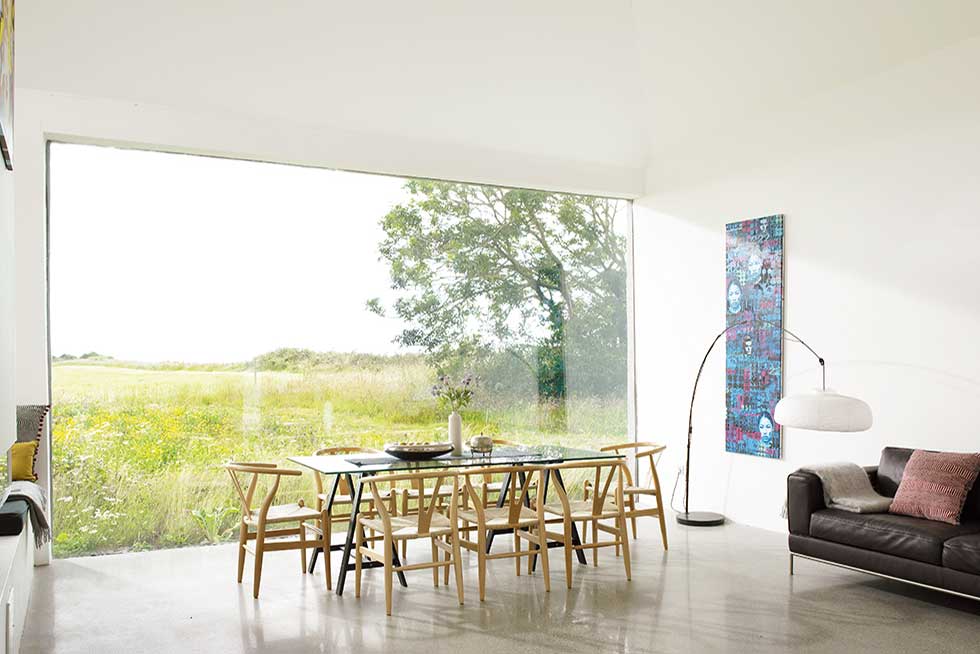 contemporary-renovation-of-a-farm-cottage