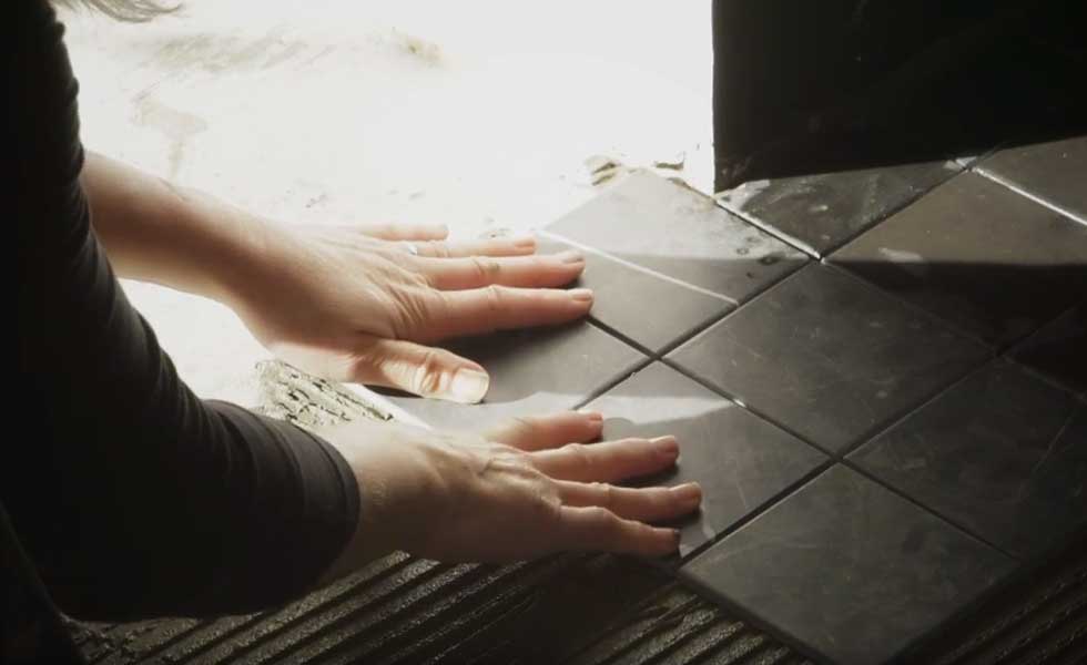 laying-tiles