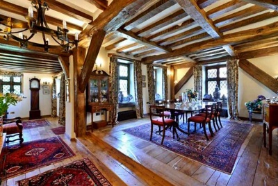 tradoak Reclaimed Oak Beams and Flooring