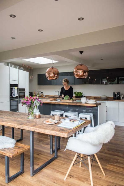 contemporary kitchen diner