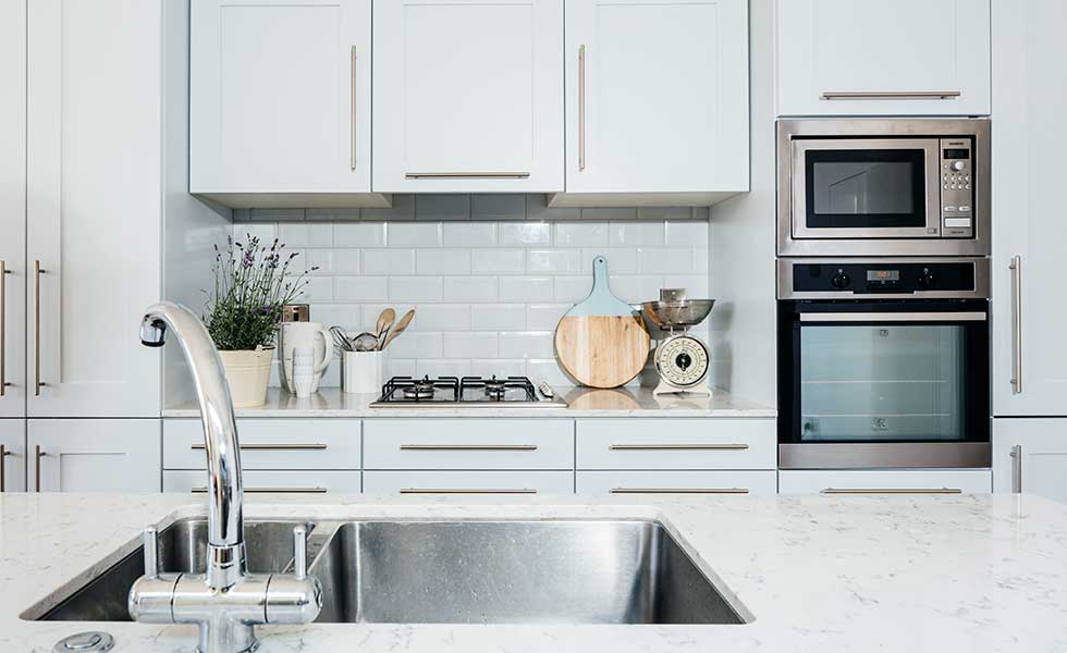 white kitchen units