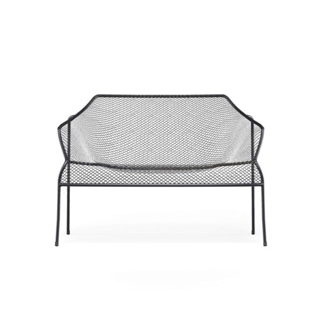 The Heaven lounge chair, created by Jean-Marie Massaud, is a true ode to lightness and timeless elegance. The slender steel profiles, woven and hot-galvanized, create a refined interplay of lines and voids that captures the eye and defines a harmonious and modern silhouette. The seat, concave and carefully molded, envelops whoever sits, combining comfort and style in a natural and sophisticated gesture. Heaven is a collection designed to transform any environment into an elegant, cozy, and contemporary place, where design and lightness merge in perfect harmony.