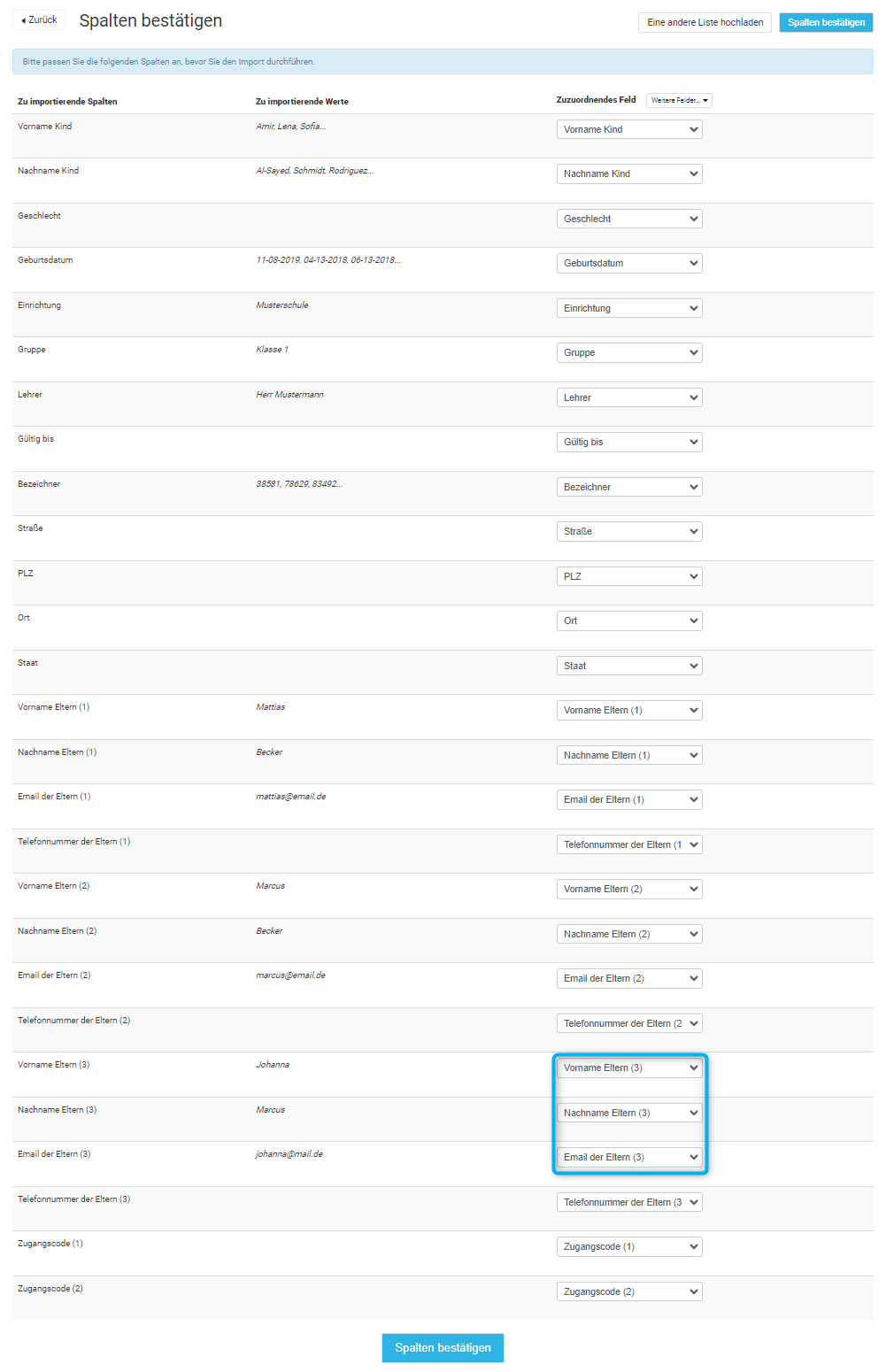 Die Spaltenzuordnungsseite beim Import einer Namensliste zeigt, wie die Spalten der hochgeladenen Datei den Systemspalten zugeordnet werden können, mit Dropdown-Menüs zur Auswahl der passenden Felder.