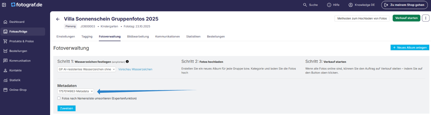 Dropdown zum Neu‑Sortieren nach Gruppe oder Lehrer