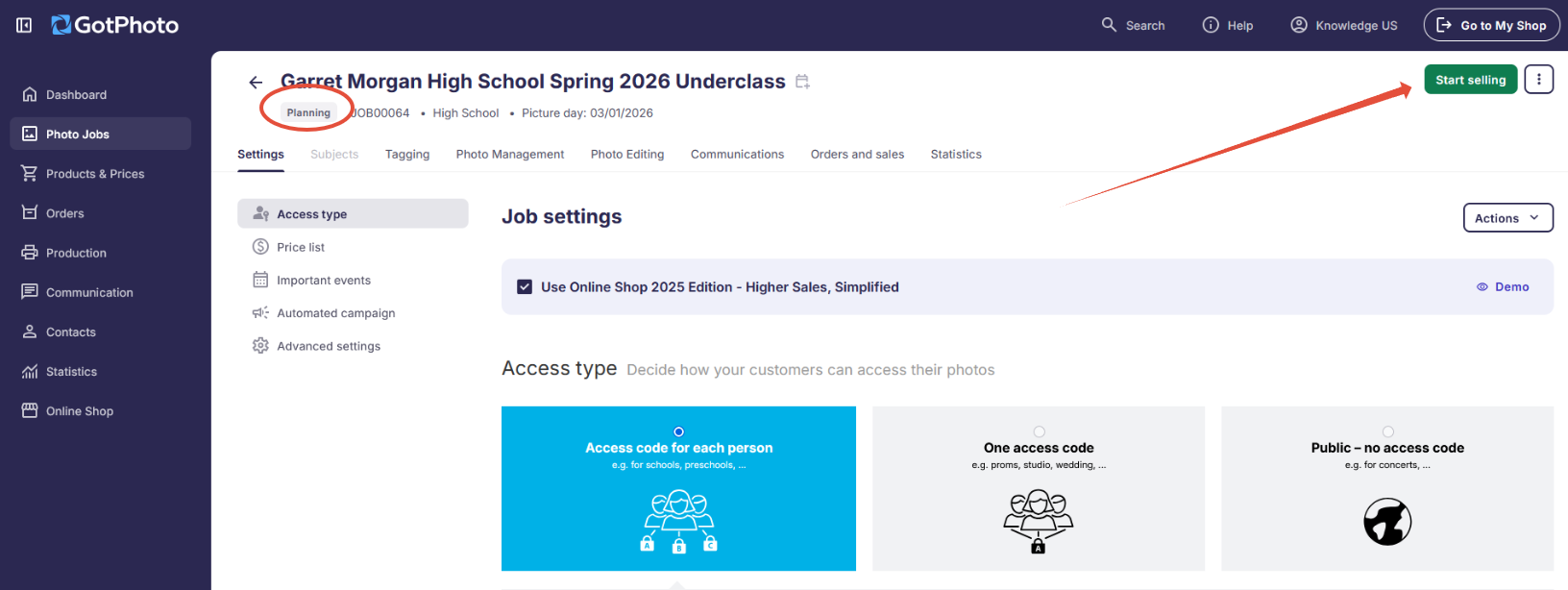 Job settings page with Planning status highlighted and Start selling button visible in the top banner.