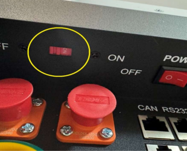 A close up of a switch 
Description automatically generated