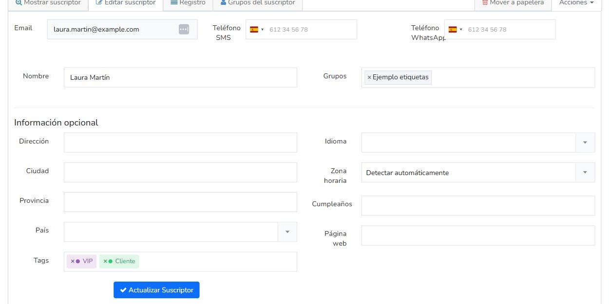 Edición de un suscriptor en Mailrelay con las etiquetas VIP y Cliente en el campo Tags