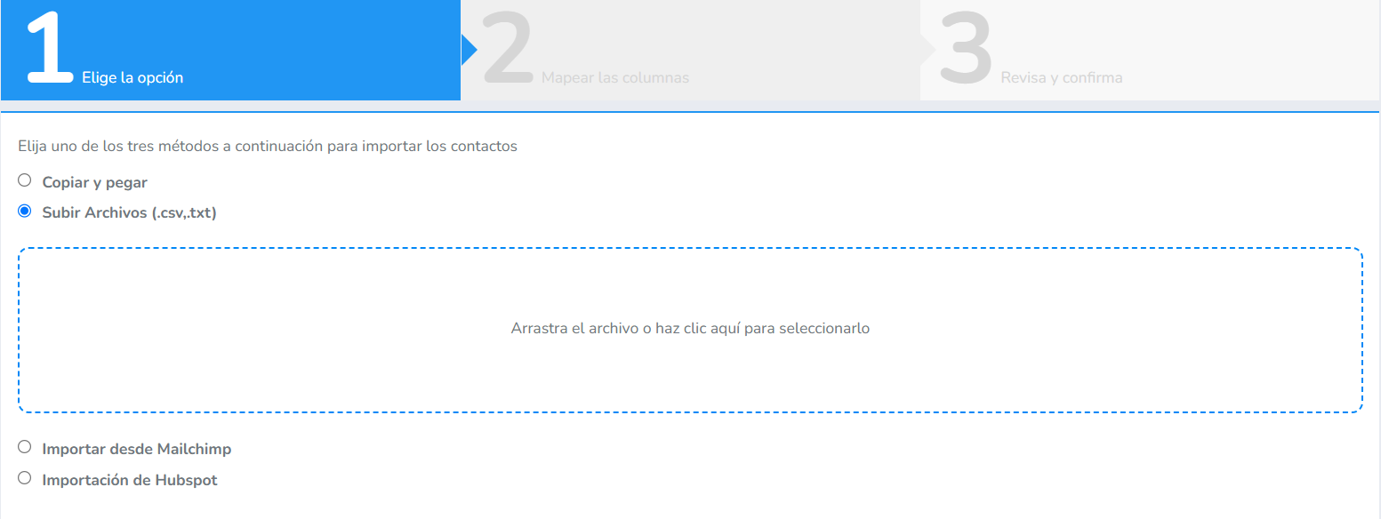 Opción Subir archivos (.csv, .txt) con la zona para arrastrar o seleccionar el archivo