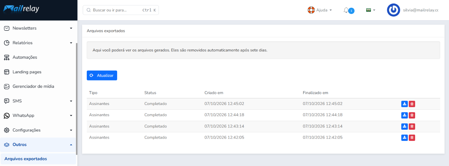 Seção Outros > Arquivos exportados com o histórico de exportações e os botões Download e Deletar; os arquivos ficam disponíveis por sete dias