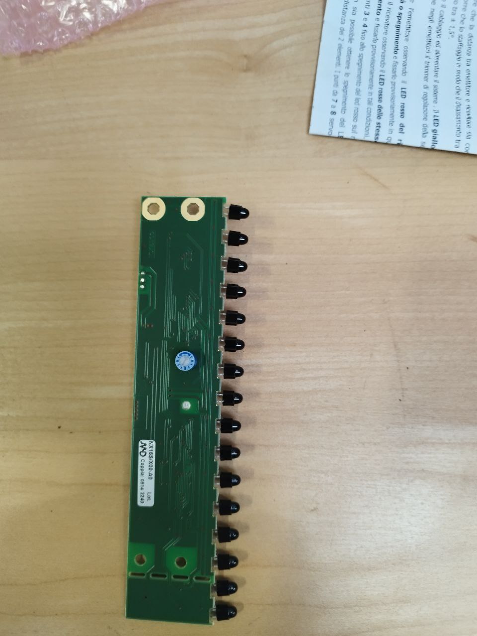 Ein Bild, das Text, Notebook Notizbuch, Boden enthält.

Automatisch generierte Beschreibung