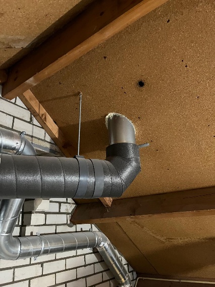 Afbeelding met pijp, staal, gebouw, loodgieterswerk

Door AI gegenereerde inhoud is mogelijk onjuist.