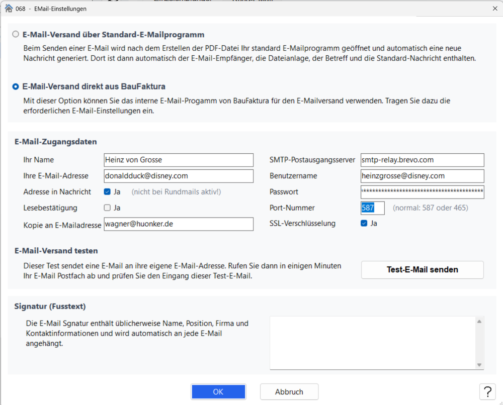Fenster „E-Mail-Einstellungen“ mit Bereichen Zugangsart, Zugangsdaten, Fusstext und Test