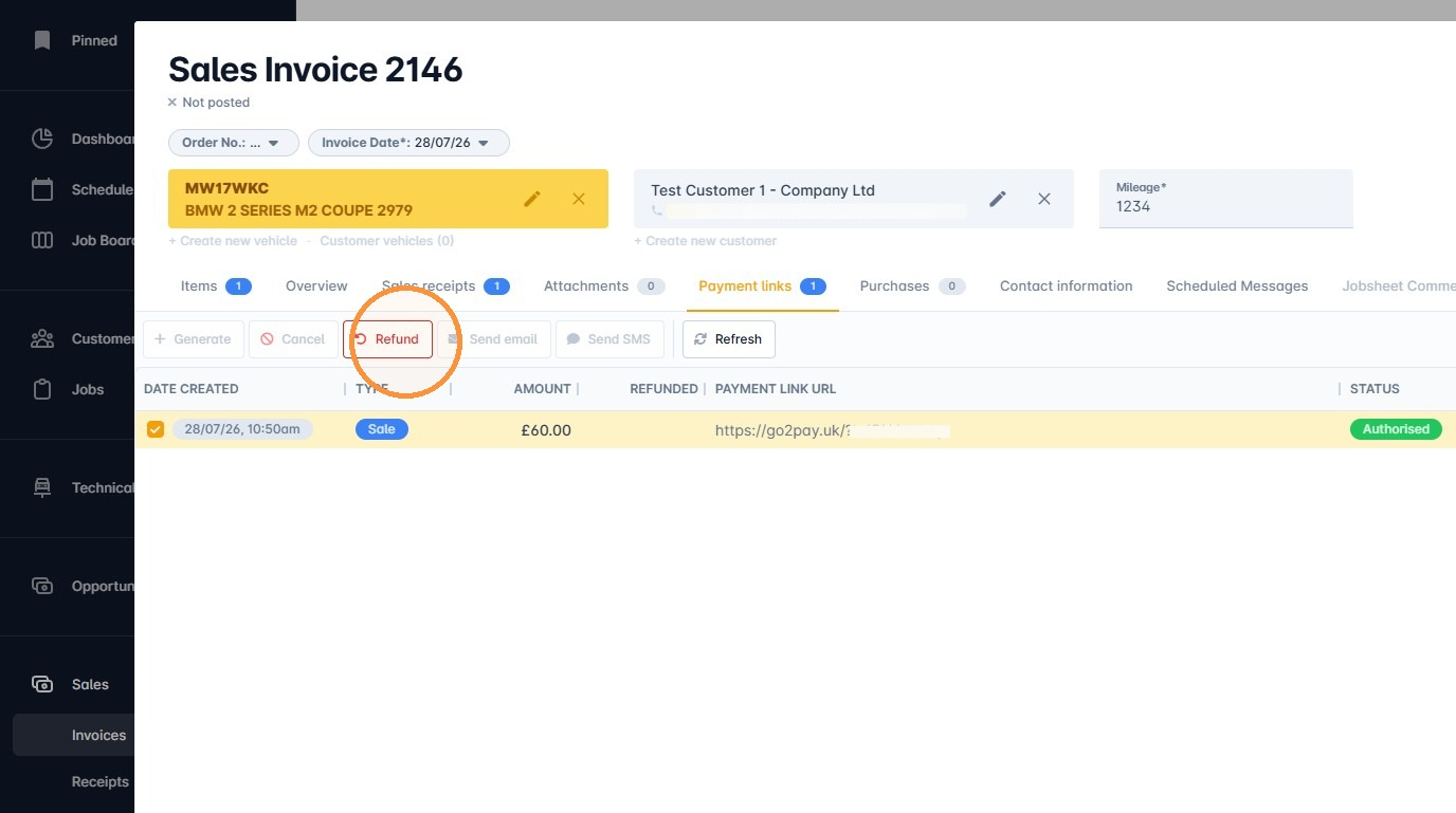 Refund option within the invoice