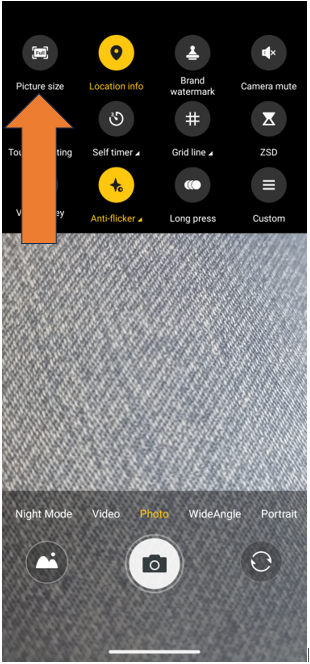 Screenshot of camera app with “picture size” selected in settings