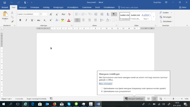 Optimise for compatibility option in the Word taskbar display