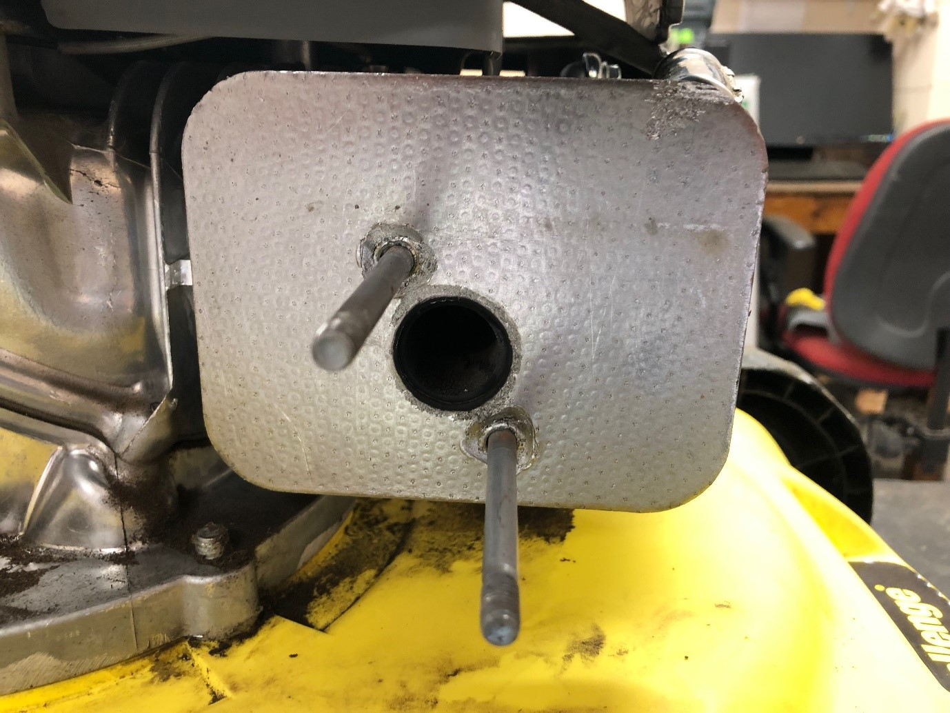 A close-up of a machine Description automatically generated with low confidence