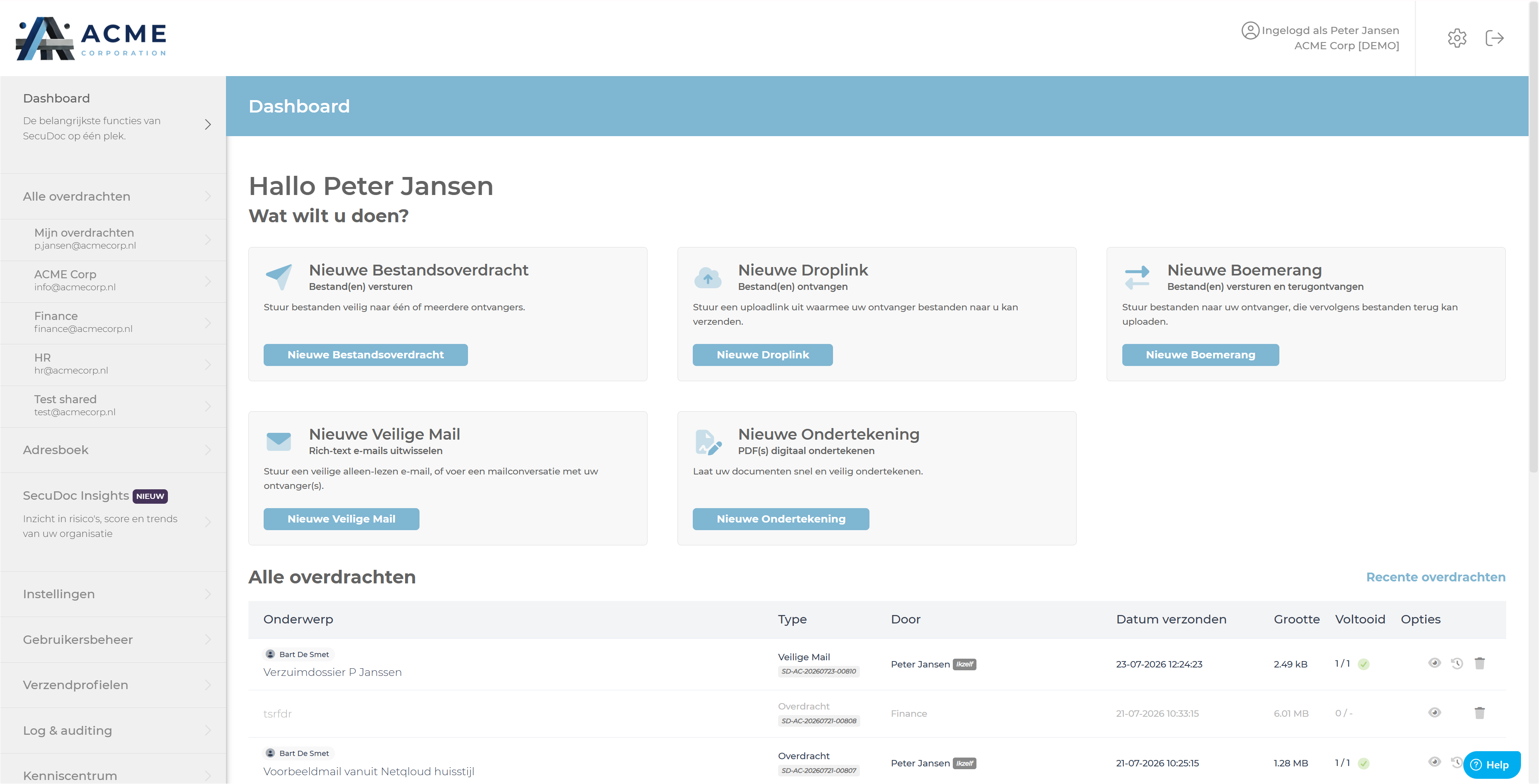 Dashboard van de SecuDoc WebApp met beschikbare verzendopties en recente activiteiten