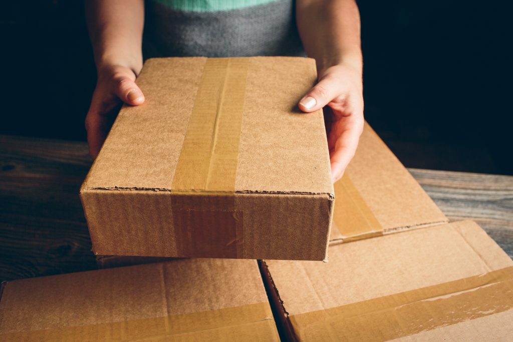types of boxes and envelopes for shipping to boxes