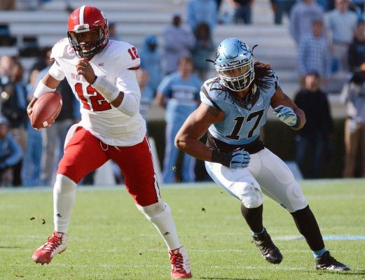 Jacoby Brissett running at UNC. Photo by Getty Images