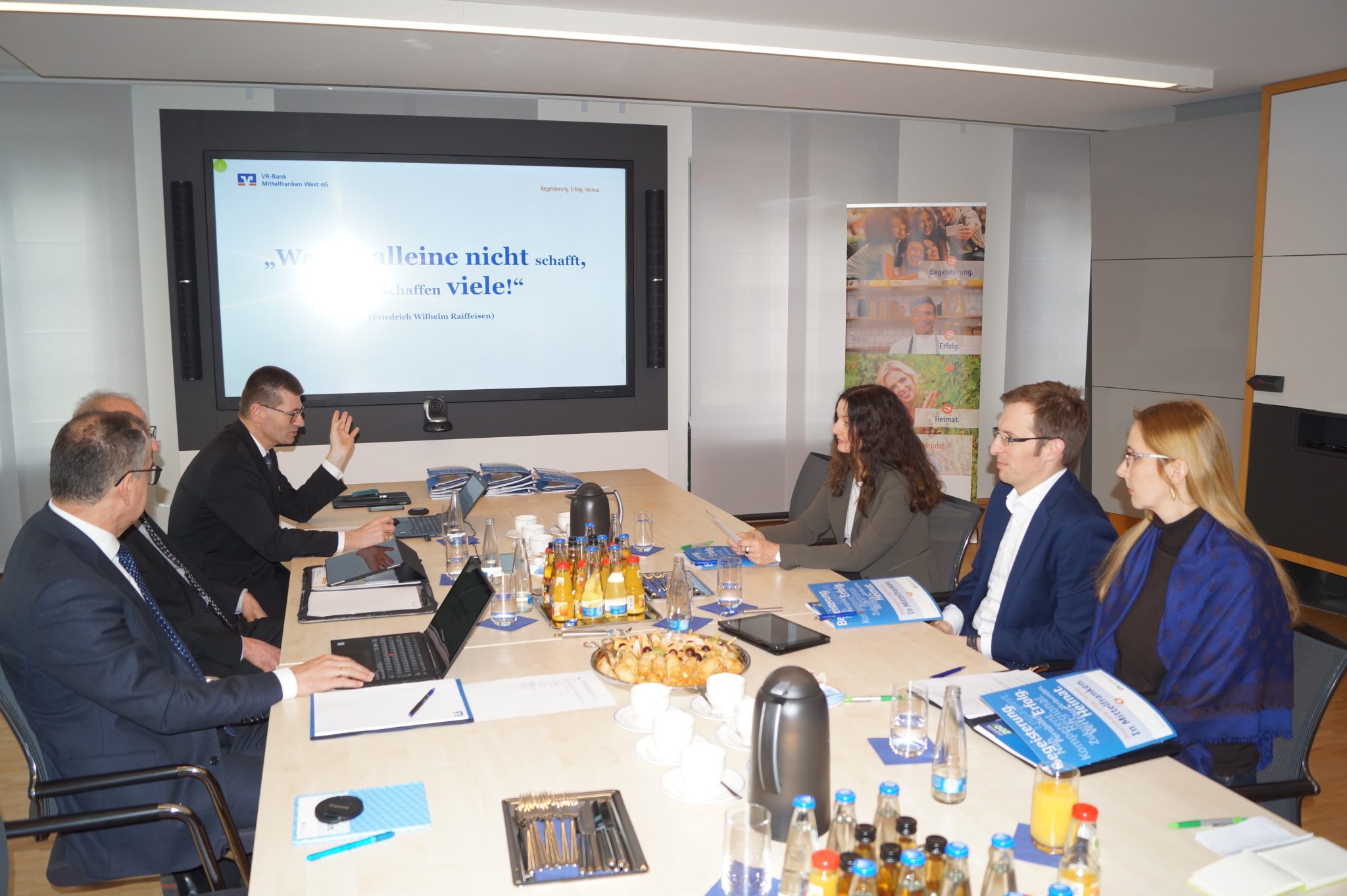 Oberburgermeisterin Seidel Zu Gast Bei Der Vr Bank Ansbacher