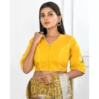Blusa de algodón con mangas cortas bordadas Parijat de The Saffron Saga en color amarillo