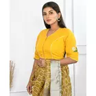 Blusa de algodón con mangas cortas bordadas Parijat de The Saffron Saga en color amarillo