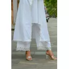 Ketaki – Weißes, weiches Kurta-Set aus Baumwolle mit überlagertem Bolero