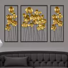 Arte mural metálico Triflora Divina - Escultura de flor dorada