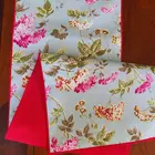 CORAL SLUB Tischläufer aus Baumwolle mit Rosen-Blumendruck – 33 x 180 cm