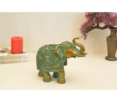 Elefantstaty av polyresin i antik finish