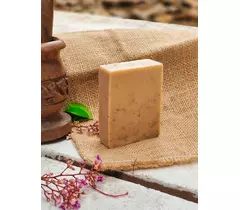 Savon végétalien au romarin et à la menthe Evergreen Alchemy - Soin naturel, vert, végétalien et rafraîchissant